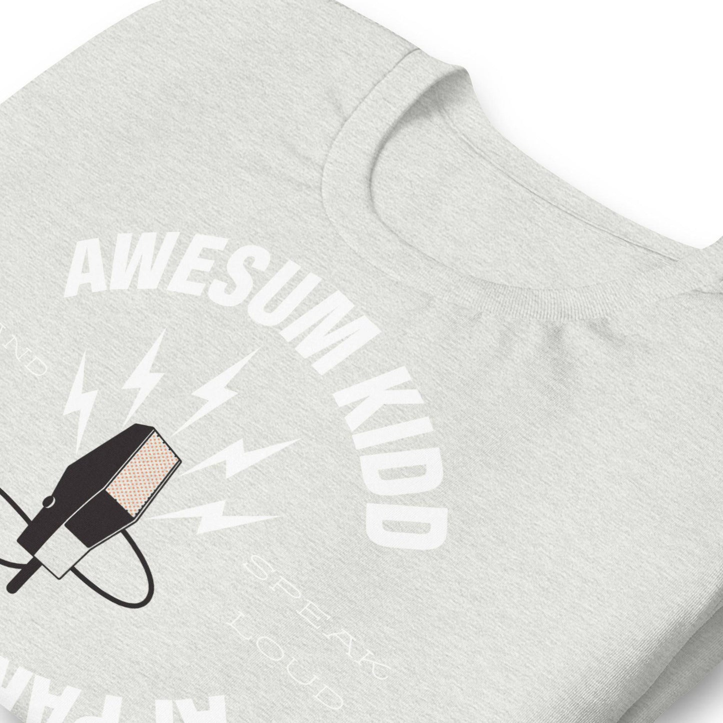 Unisex t-shirt - Speak Loud